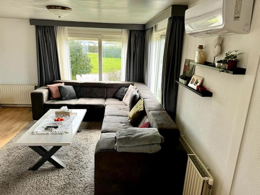 Luxe Chalet In Prachtig Natuurgebied Lith Esterno foto