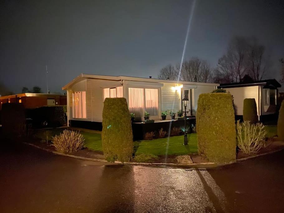 Luxe Chalet In Prachtig Natuurgebied Lith Esterno foto