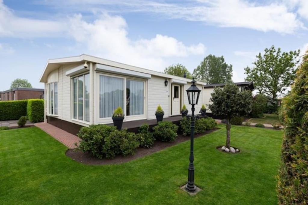 Luxe Chalet In Prachtig Natuurgebied Lith Esterno foto